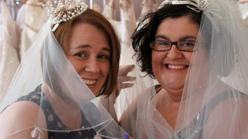 Маленькие секреты больших невест: как выбрать свадебное платье plus-size