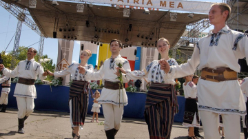 În Moldova va fi marcată „Ziua Portului Popular”