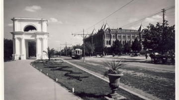 10 clădiri care au dispărut din Chişinău (Foto)