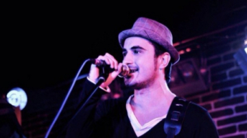 Dispărut în noiembrie. L-ai văzut recent pe acest tânăr?! Rudele îl caută cu disperare