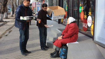 Кишиневских нищих всю зиму будут кормить обедами