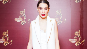 Виктория Дайнеко впервые вышла в свет после рождения дочери