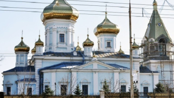 O cruce sfântă, cu o istorie incredibilă, a fost adusă la Mănăstirea Ciuflea din Capitală