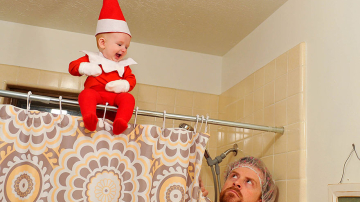 Отец шестерых детей превратил своего сына в милого рождественского эльфа