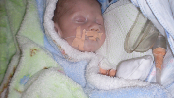 Поможем Артему вместе!