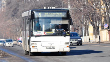 Автобусы и троллейбусы Кишинева снабдят системой GPS