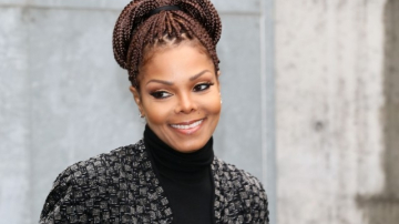 Janet Jackson si-a amanat turneul mondial! Astista are o tumora pe corzile vocale
