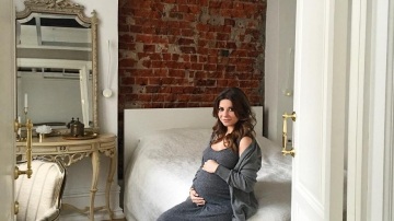 Галина Юдашкина снялась в соблазнительной фотосессии на 7-м месяце беременности