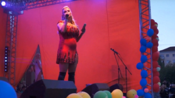 В Сеть попали новые снимки располневшей Анны Семенович