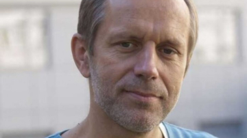 Врач Петерис Клява: 60-70% родителей — дебильны