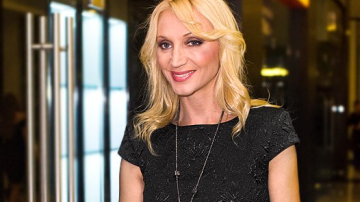 Кристина Орбакайте рассказала, как в детстве торговала на рынке