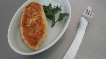 Chiftele de cartofi umplute cu legume