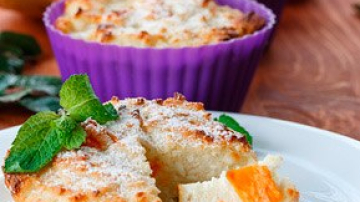 Brioșe de griș cu caise uscate