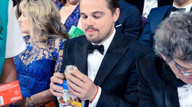 ДиКаприо с печеньем стал героем новых мемов