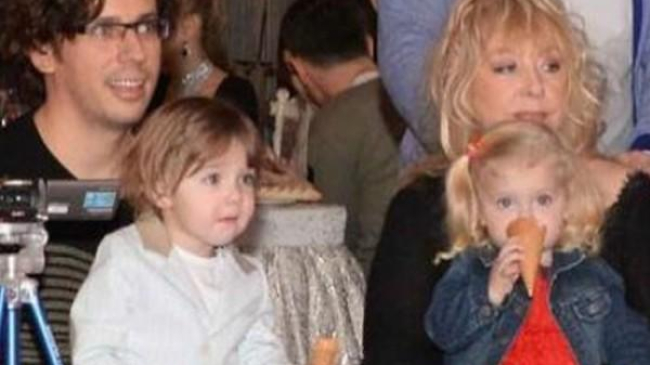 2-летние близнецы Пугачевой и Галкина ходят в обычный детский сад