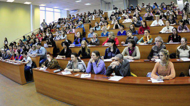 Din toamnă vor fi majorate taxele de studii în mai multe universități