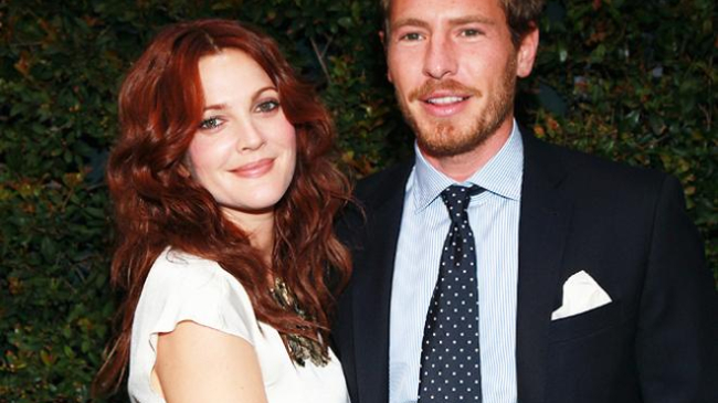 Дрю Берримор разводится в третий раз