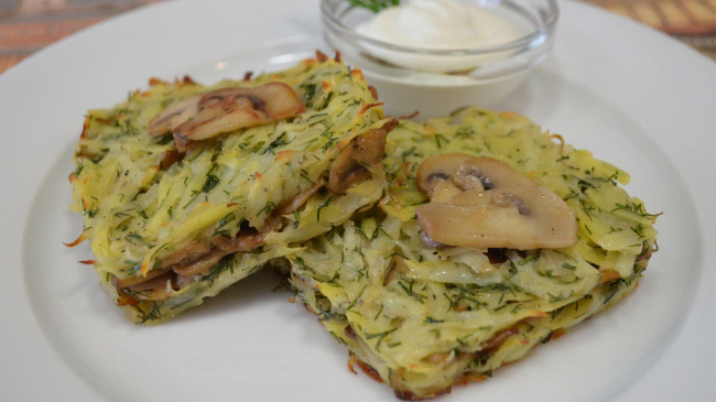 Draniki cu umplutură de ciuperci la cuptor