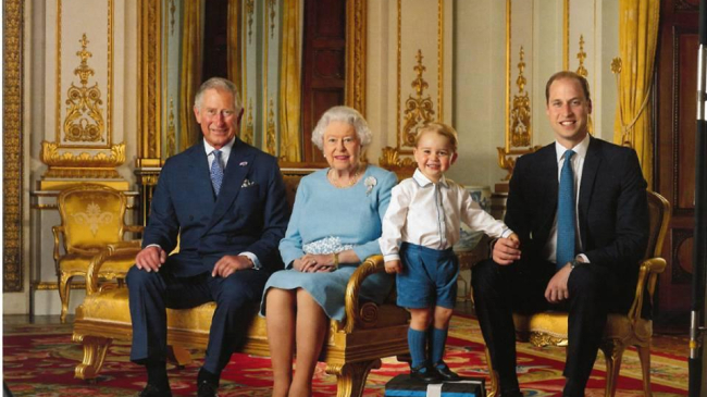 Fiul ducilor de Cambridge a pozat pentru a 90-a aniversare a Reginei