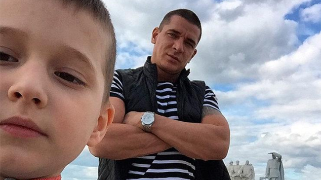 Муж Ксении Бородиной рассказал, как правильно воспитывать сыновей