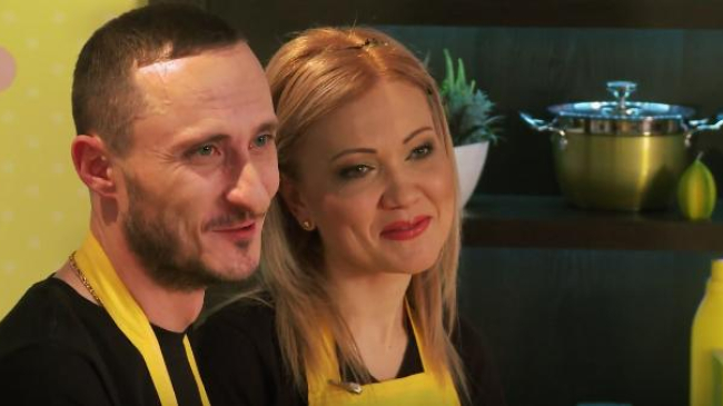 Cine-i bucătarul? Михай и Анжела Стратулат