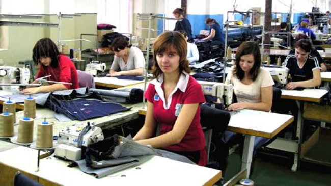 Cusătoresele moldovence, la mare căutare