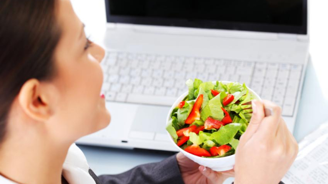 Решения нельзя принимать на голодный желудок, утверждают специалисты