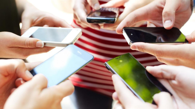 Un studiu recent dezvăluie ce ar face un om pentru a rămîne online