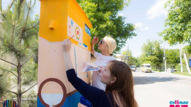 Новый арт-объект от Chisinau Is ME: Двухметровый робот