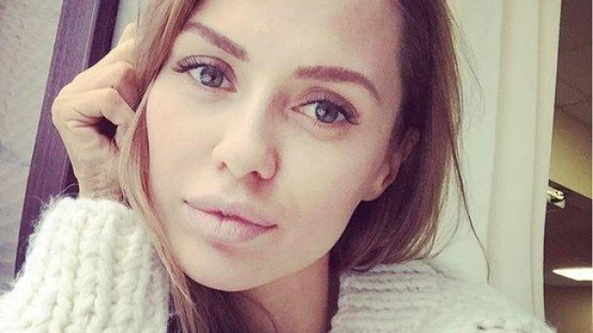 Виктория Боня показала округлившийся живот