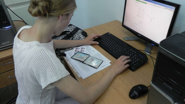 Află ce riști dacă postezi pe internet testele sau rezolvările la examen
