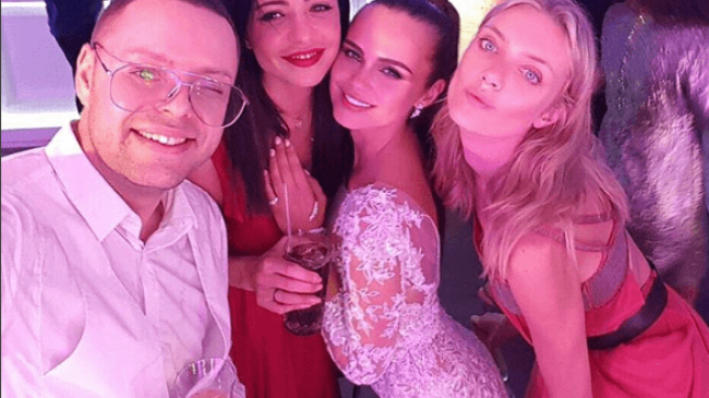 Cum arată inelul de căsătorie a Xeniei Deli (FOTO)