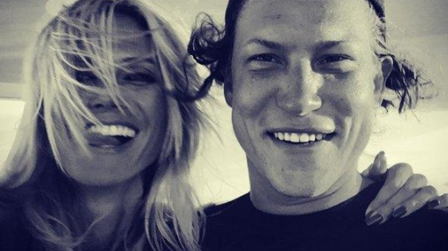 Хайди Клум обручилась с бойфрендом, который младше ее на 14 лет