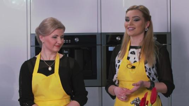 Cine-i bucătarul? Корнелия Штефанец и мама Вероника Кисе