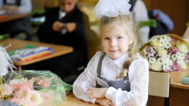 В школы Кишинева зачислено более 7 тысяч первоклашек