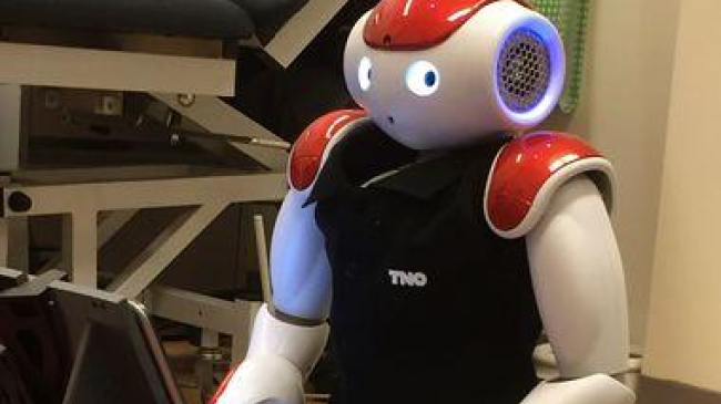 Роботы заменят медсестер в роддомах