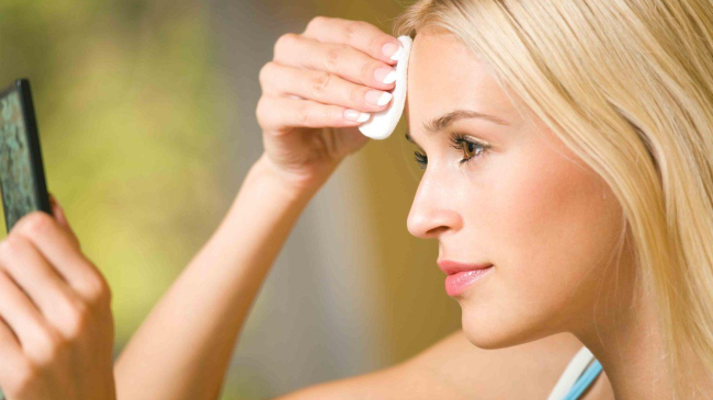 Уход за лицом: что выбрать среди множества средств?