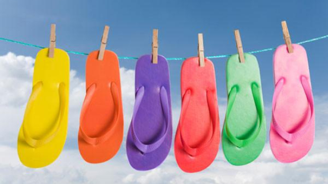 Care sînt riscurile la care te expui cînd mergi în şlapi