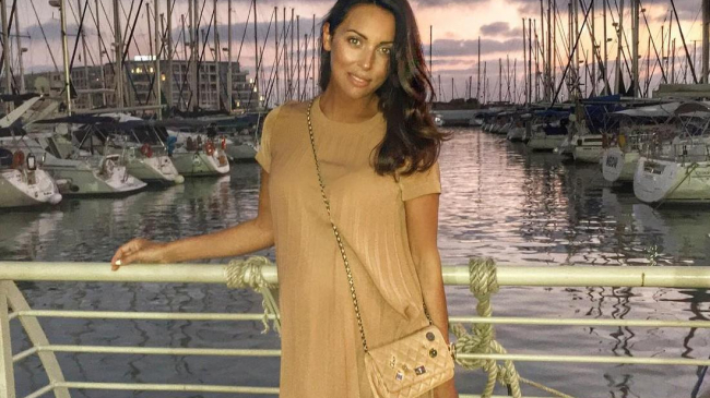 Стало известно, где и когда третий ребенок Алсу появится на свет