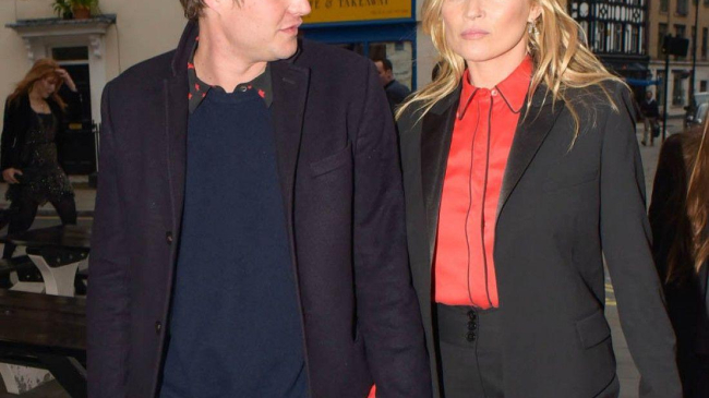 Кейт Мосс получила предложение руки и сердца