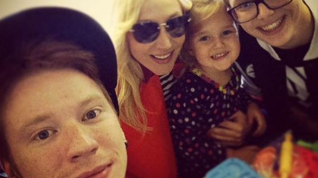 Все в сборе: Кристина Орбакайте показала троих детей