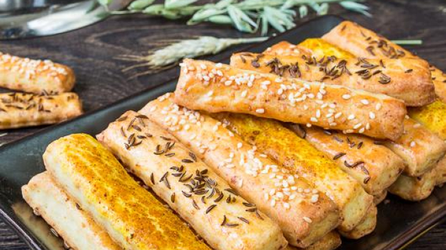 Закусочные творожные палочки