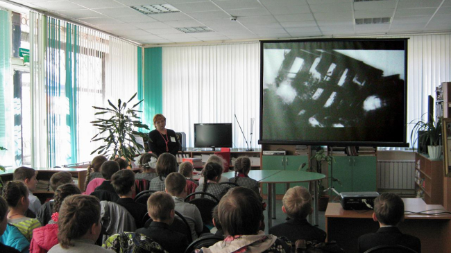 Молдавские школьники учатся с помощью фильмов