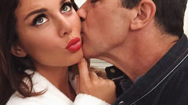 Анна Седокова разделась для Антонио Бандераса