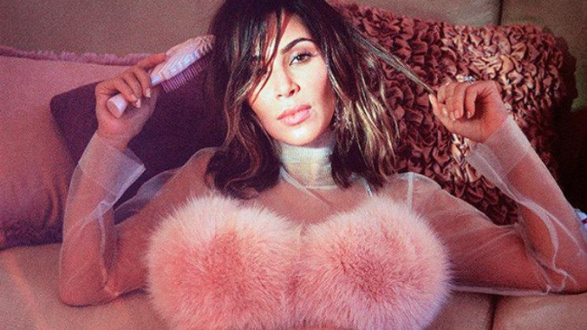 Creativitate vulgară! Kim Kardashian, în cea mai ciudată ședință foto de până acum