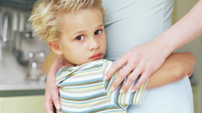 Депрессия и тревожность передаются детям от родителей