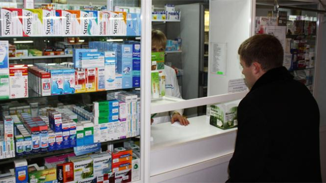 Nereguli grave în mai multe farmacii din ţară. Ce au descoperit inspectorii Agenţiei Medicamentului