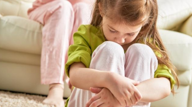 Top 16 minciuni pe care parintii le spun copiilor lor. Tu cat de des le folosesti?