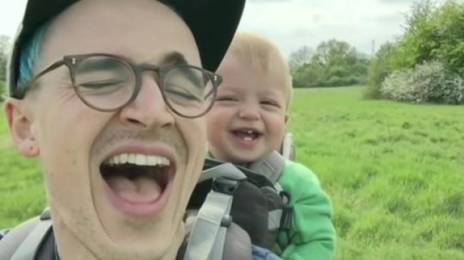 Новые хиты от папы с одуванчиком и его сына