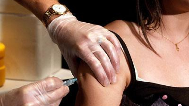 Vieţile a sute de femei, salvate! Moldova va beneficia de vaccinuri împotriva virusului papiloma